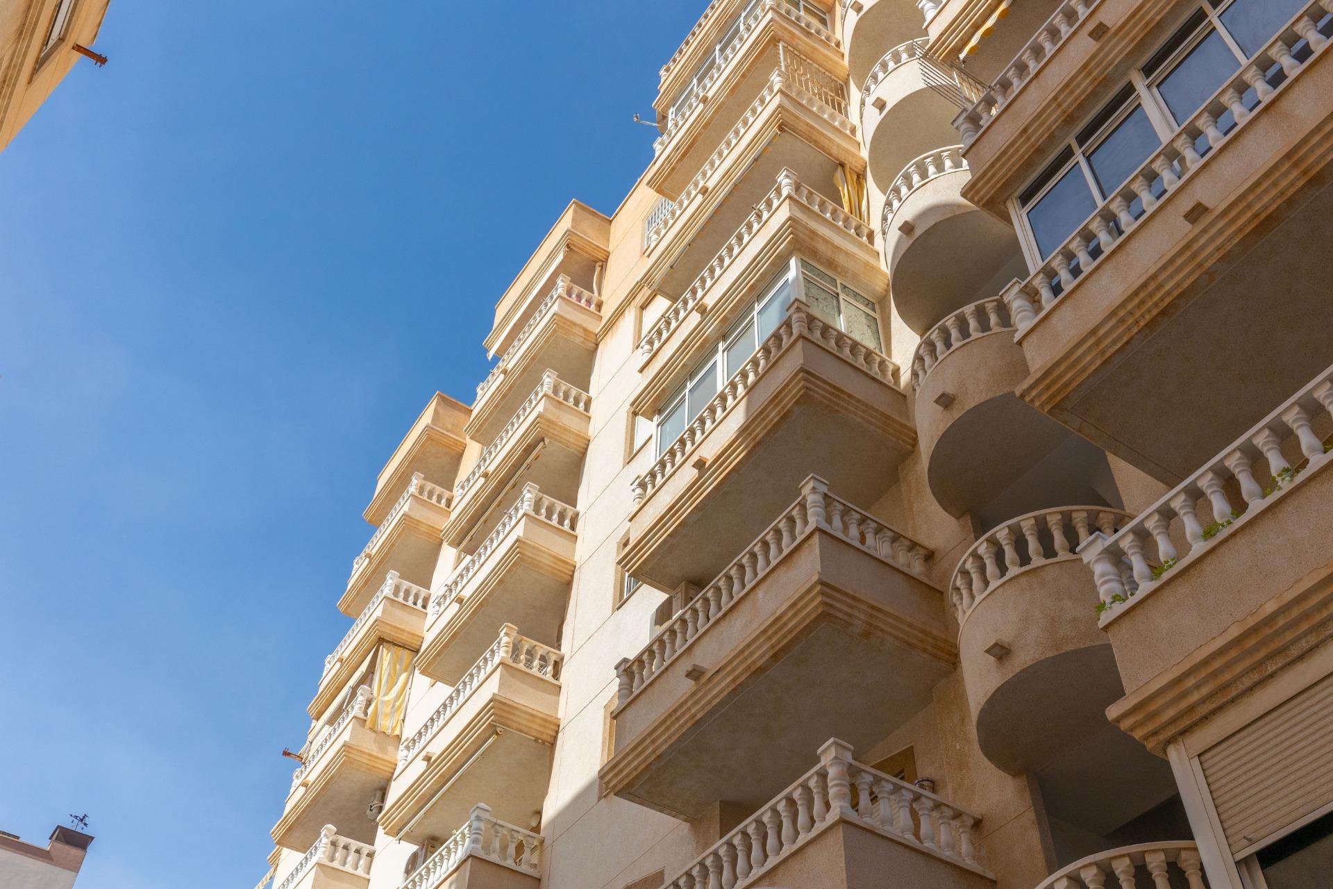 Resale - Apartament / Duplex - Torrevieja - Nueva Torrevieja