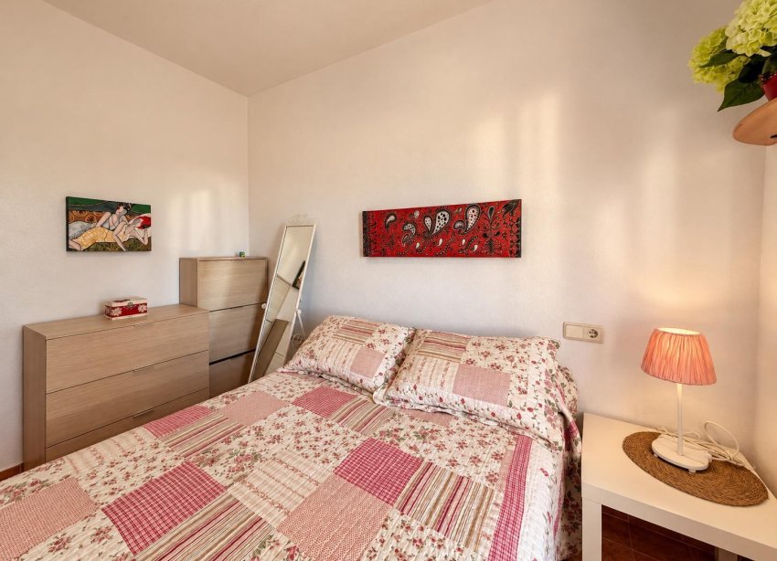 Resale - Apartament / Duplex - Torrevieja - Nueva Torrevieja