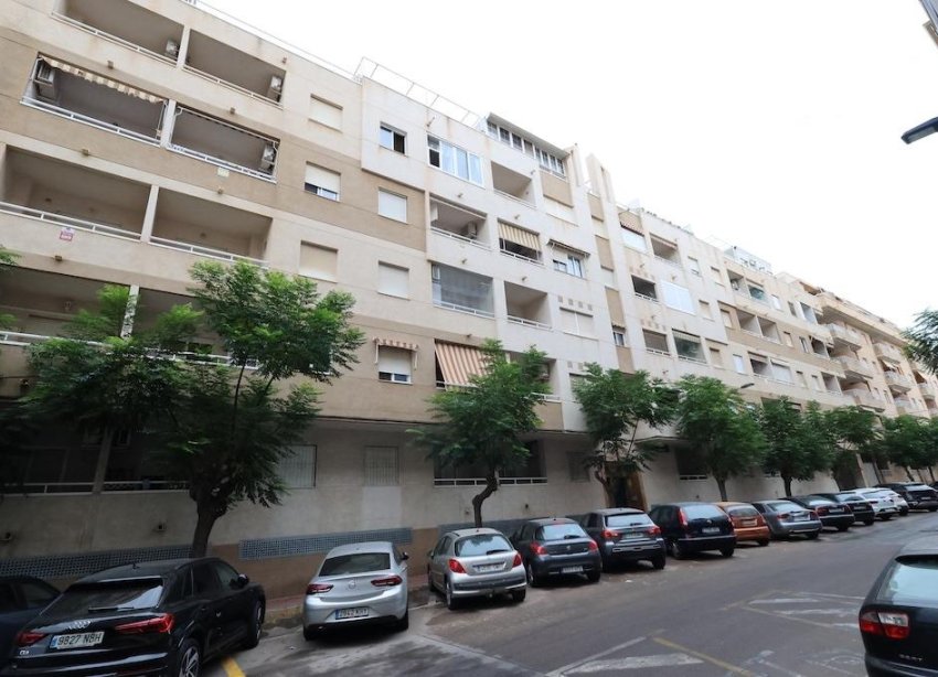 Resale - Apartament / Duplex - Torrevieja - Parque de Las Naciones