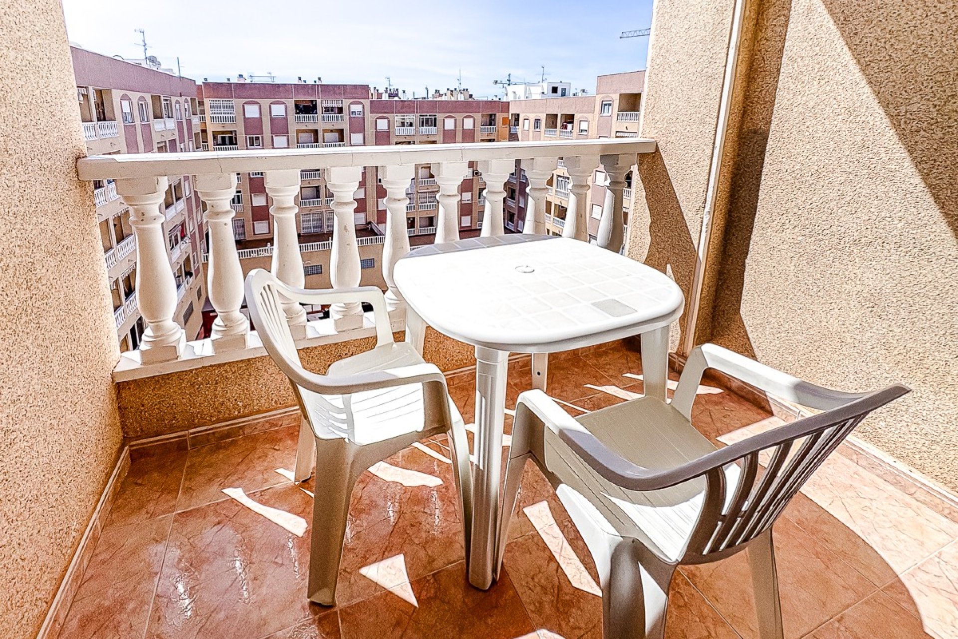 Resale - Apartament / Duplex - Torrevieja - Parque de las Naciones