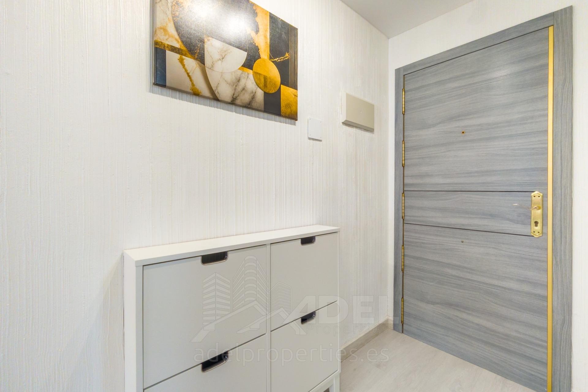 Resale - Apartament / Duplex - Torrevieja - Parque de Las Naciones