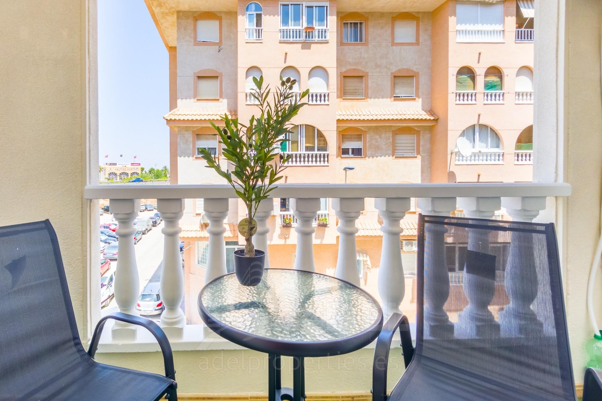 Resale - Apartament / Duplex - Torrevieja - Parque de Las Naciones