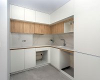 Resale - Apartament / Duplex - Torrevieja - Paseo maritimo