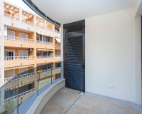 Resale - Apartament / Duplex - Torrevieja - Paseo maritimo