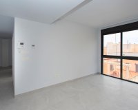 Resale - Apartament / Duplex - Torrevieja - Paseo maritimo