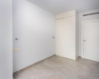 Resale - Apartament / Duplex - Torrevieja - Paseo maritimo