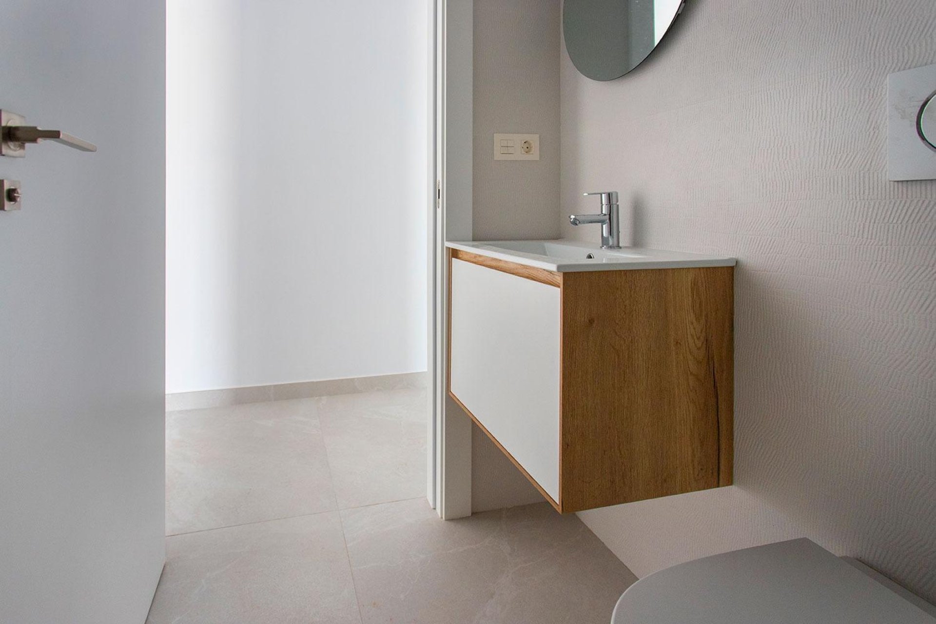 Resale - Apartament / Duplex - Torrevieja - Paseo maritimo