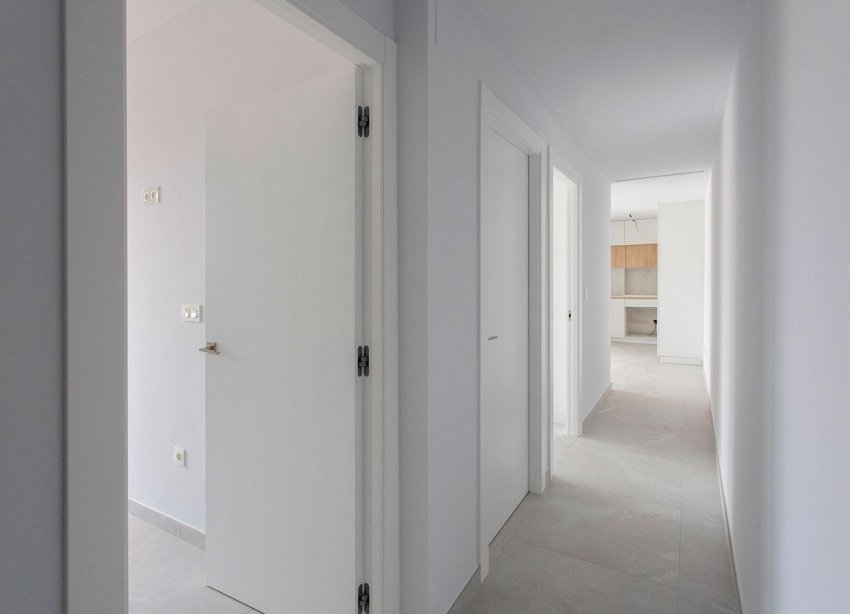 Resale - Apartament / Duplex - Torrevieja - Paseo maritimo