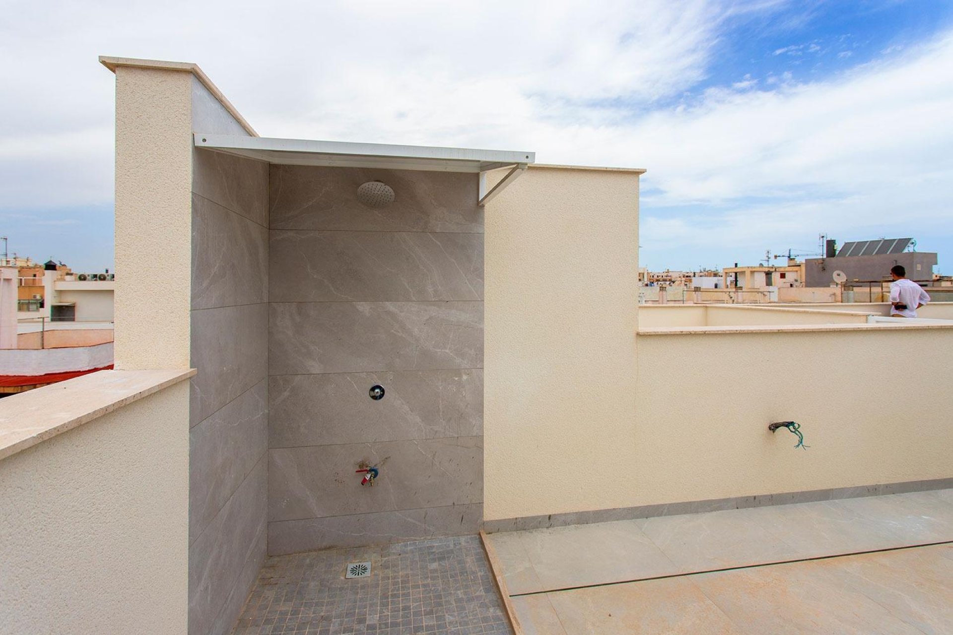 Resale - Apartament / Duplex - Torrevieja - Paseo maritimo