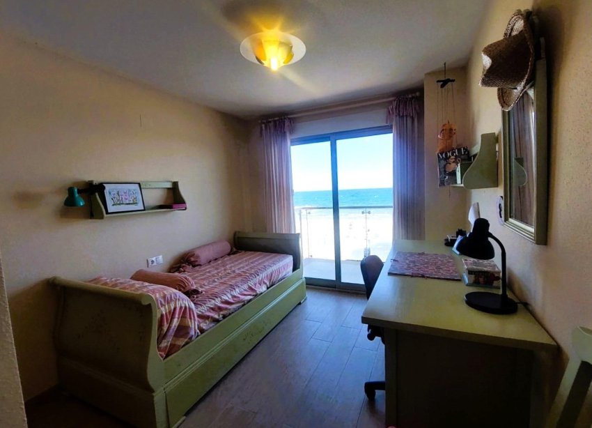 Resale - Apartament / Duplex - Torrevieja - Playa de los Locos
