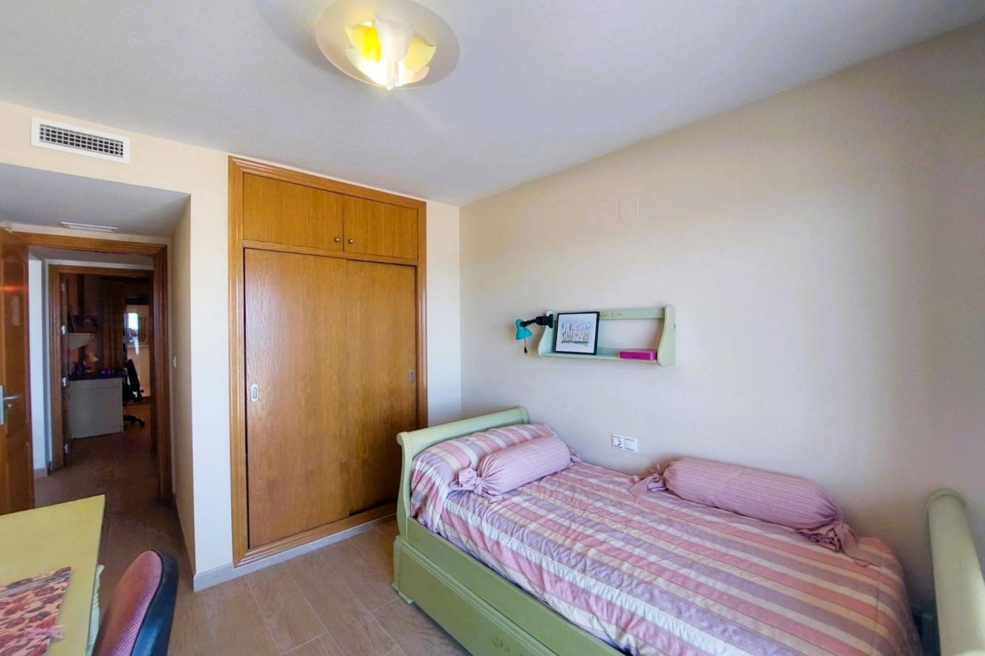 Resale - Apartament / Duplex - Torrevieja - Playa de los Locos