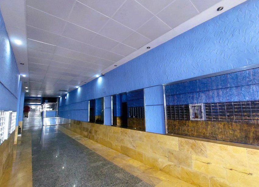 Resale - Apartament / Duplex - Torrevieja - Playa de los Locos