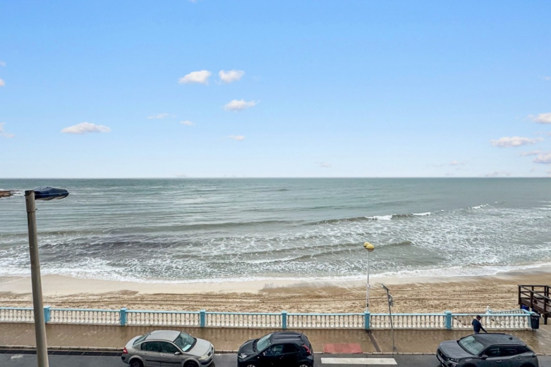 Resale - Apartament / Duplex - Torrevieja - Playa de los Locos