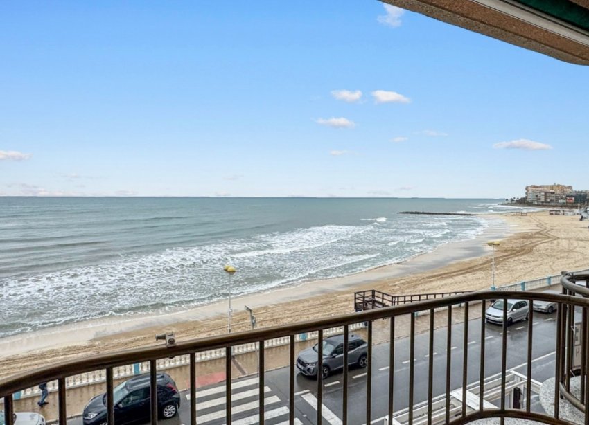 Resale - Apartament / Duplex - Torrevieja - Playa de los Locos