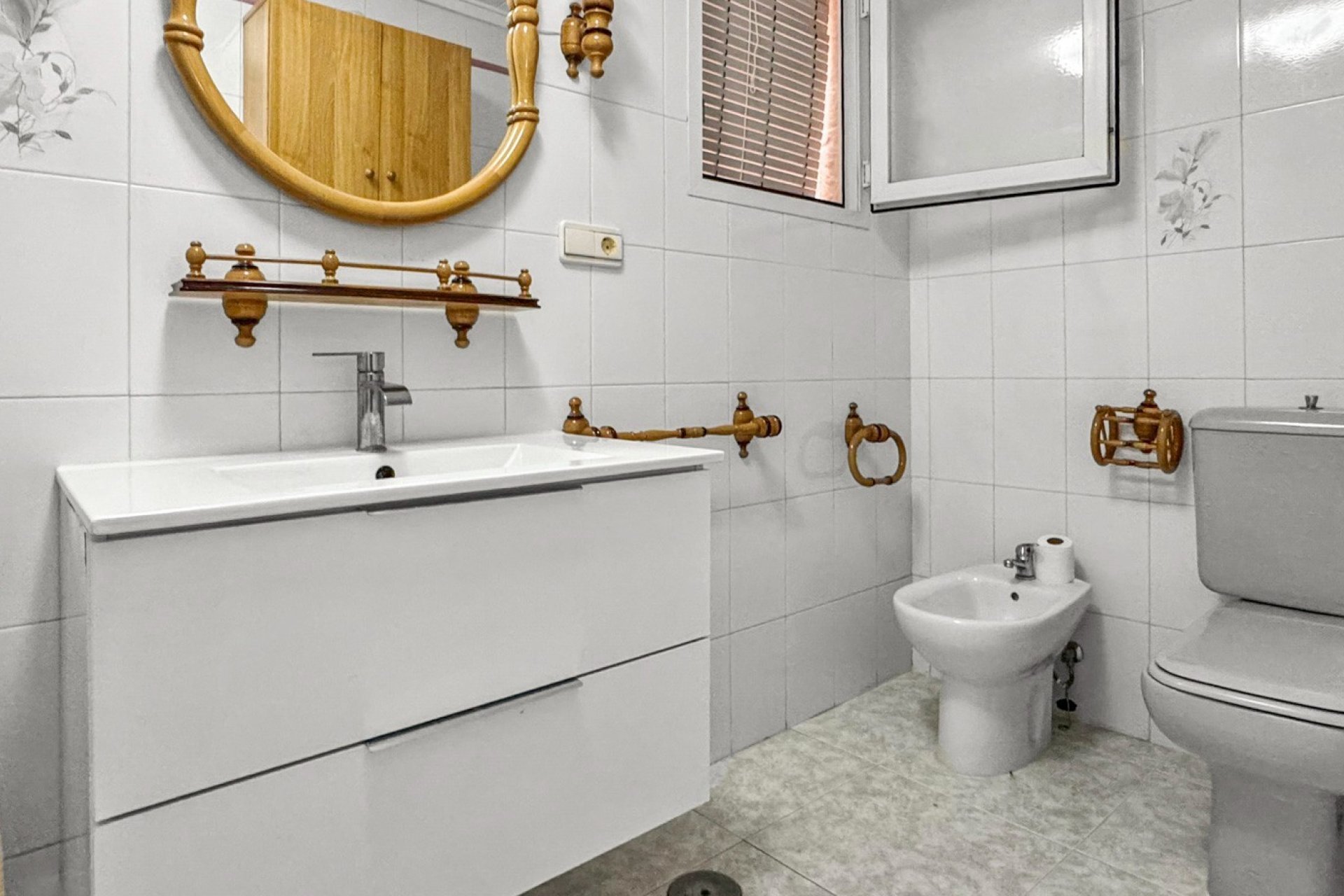 Resale - Apartament / Duplex - Torrevieja - Playa de los Locos