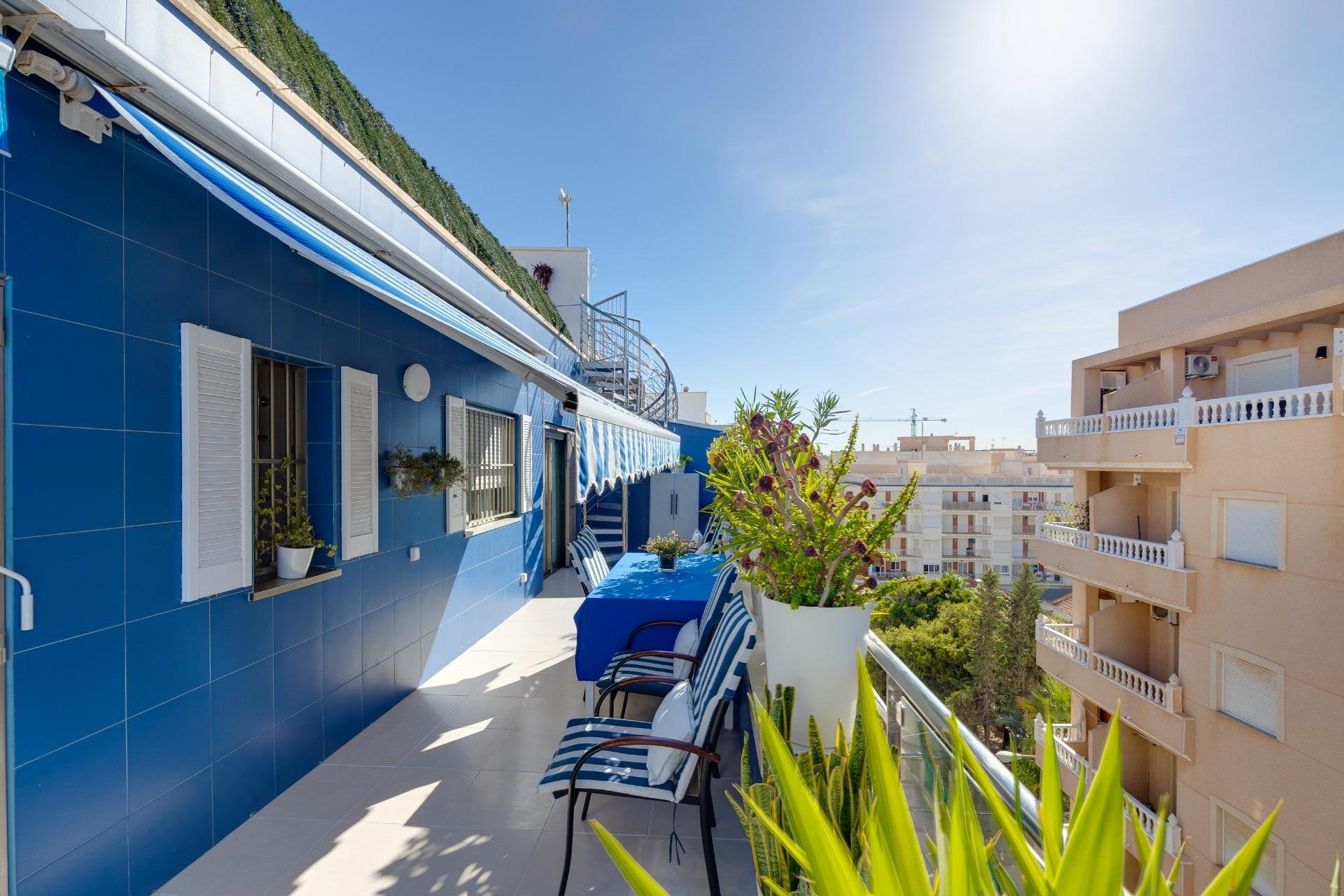 Resale - Apartament / Duplex - Torrevieja - Playa de los Locos
