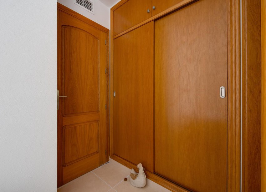 Resale - Apartament / Duplex - Torrevieja - Playa de los Locos