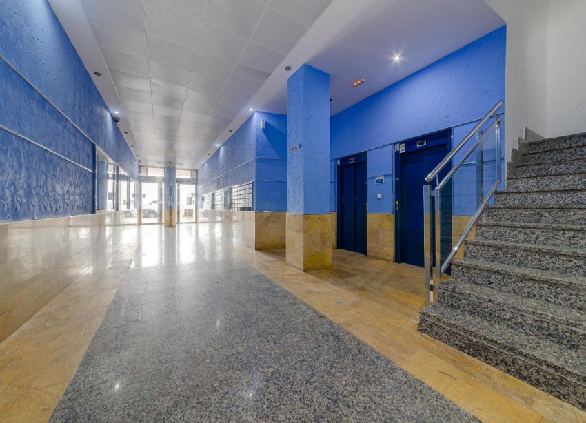 Resale - Apartament / Duplex - Torrevieja - Playa de los Locos