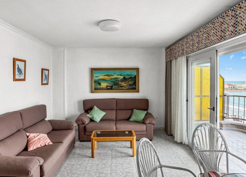 Resale - Apartament / Duplex - Torrevieja - Playa de los Locos