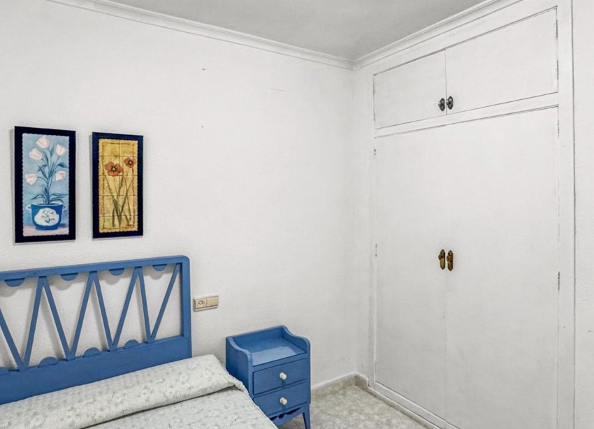 Resale - Apartament / Duplex - Torrevieja - Playa de los Locos