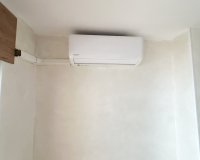 Resale - Apartament / Duplex - Torrevieja - Playa de los Locos