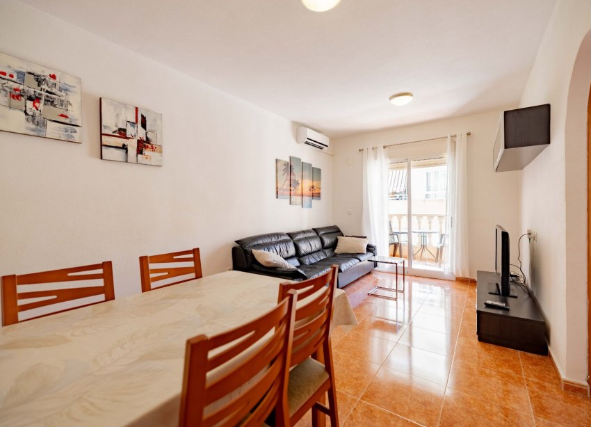 Resale - Apartament / Duplex - Torrevieja - Playa de los Locos