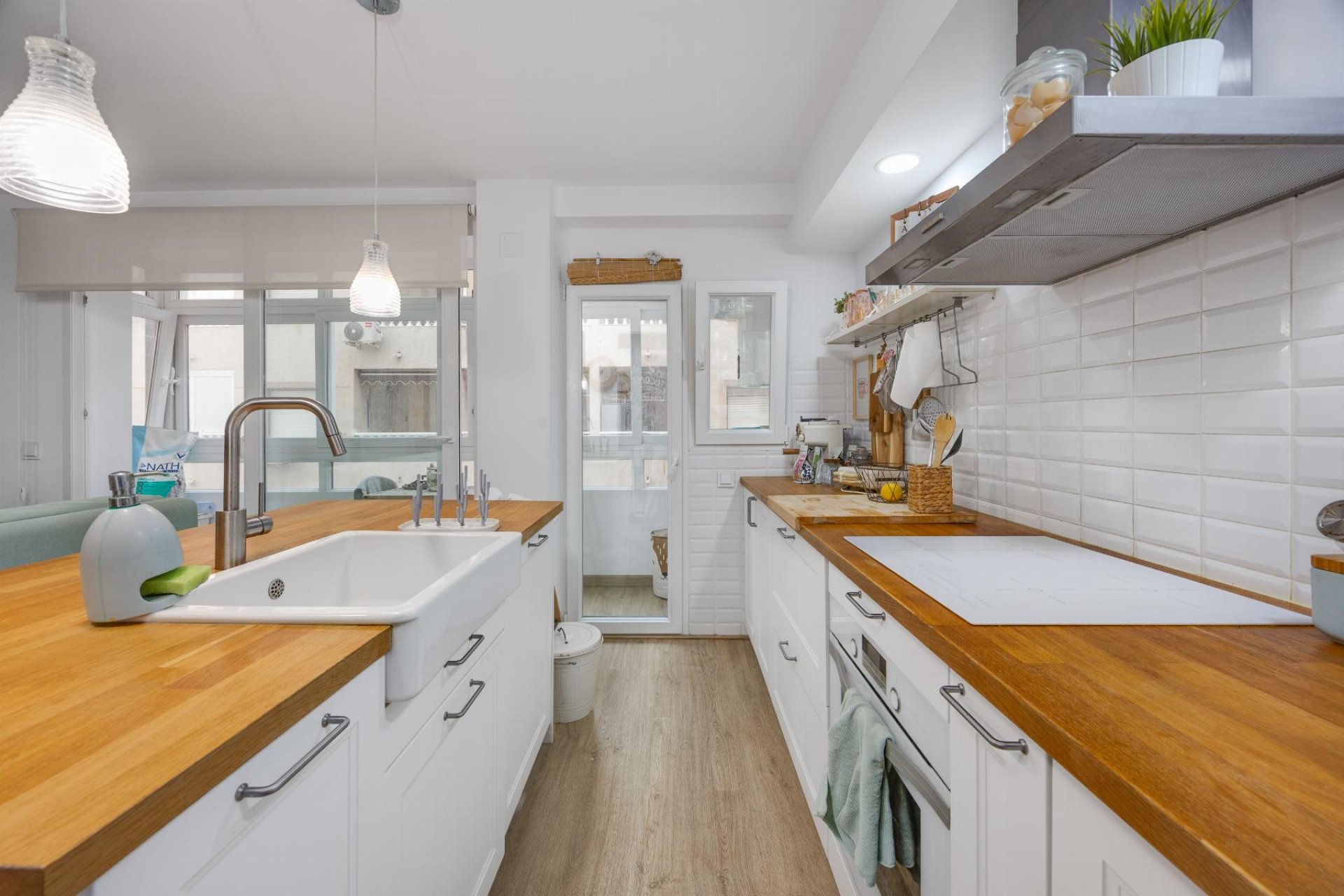 Resale - Apartament / Duplex - Torrevieja - Playa de los Naufragos