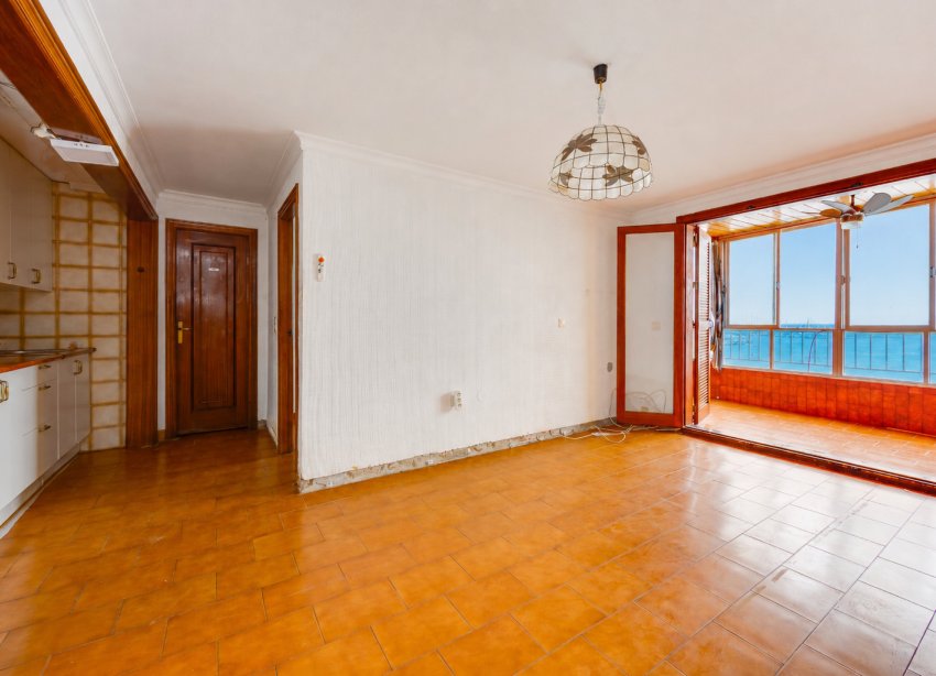 Resale - Apartament / Duplex - Torrevieja - Playa del Acequión
