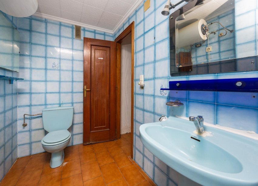 Resale - Apartament / Duplex - Torrevieja - Playa del Acequión