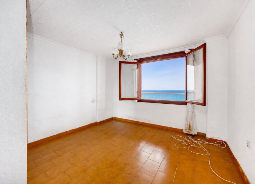 Resale - Apartament / Duplex - Torrevieja - Playa del Acequión