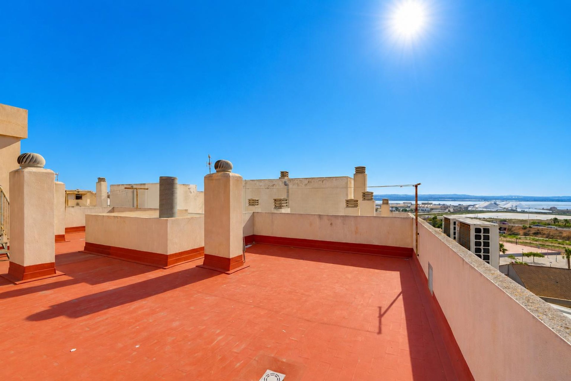 Resale - Apartament / Duplex - Torrevieja - Playa del Acequión