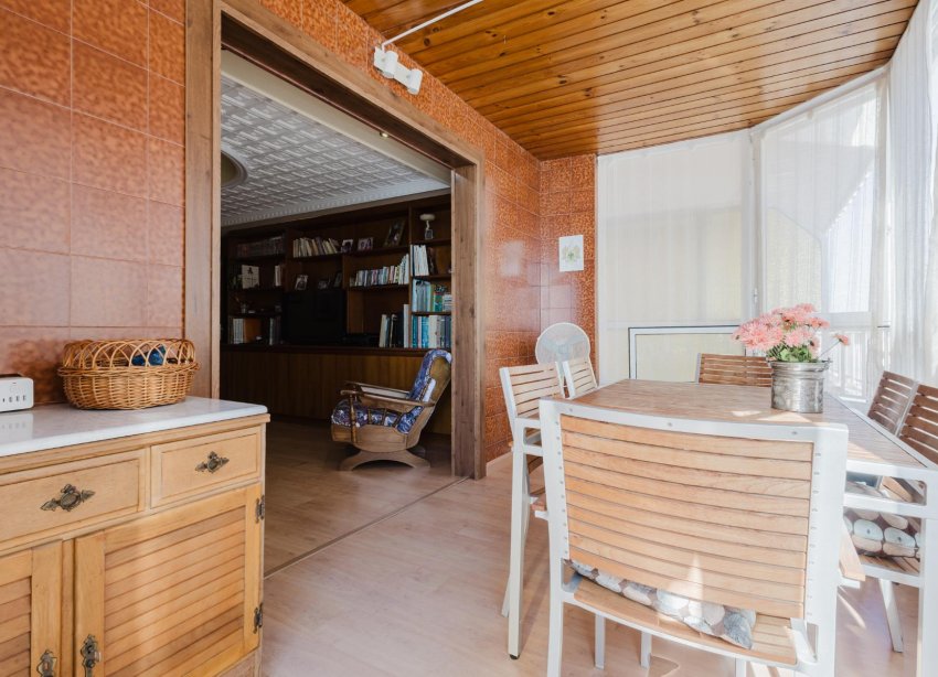 Resale - Apartament / Duplex - Torrevieja - Playa del Acequión