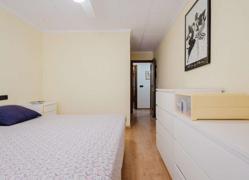 Resale - Apartament / Duplex - Torrevieja - Playa del Acequión