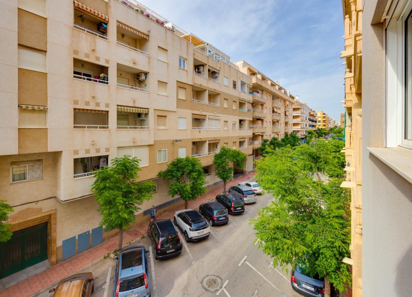 Resale - Apartament / Duplex - Torrevieja - Playa del Acequión