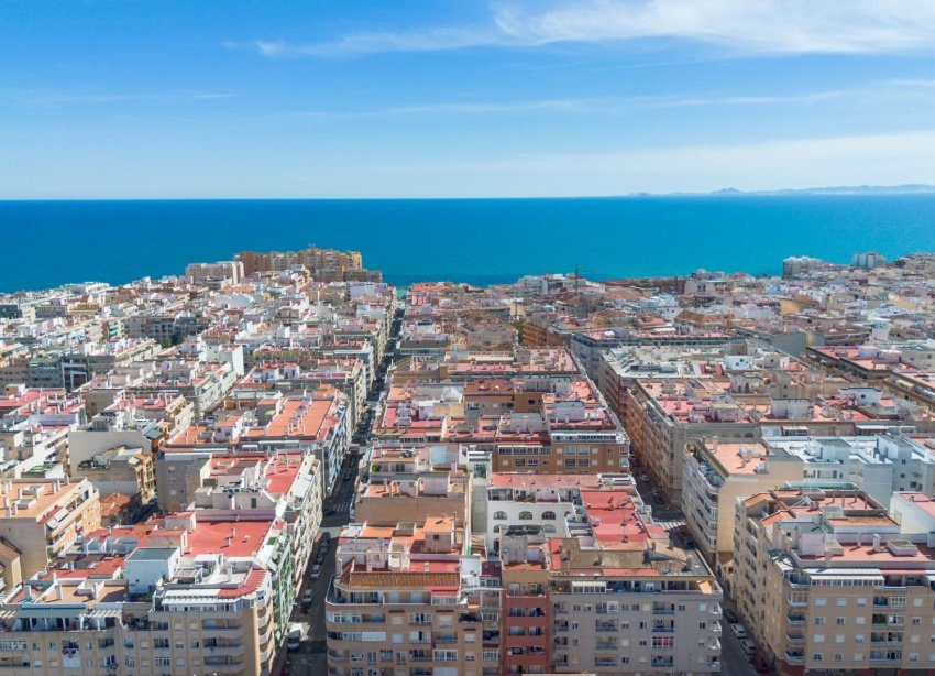 Resale - Apartament / Duplex - Torrevieja - Playa del Cura