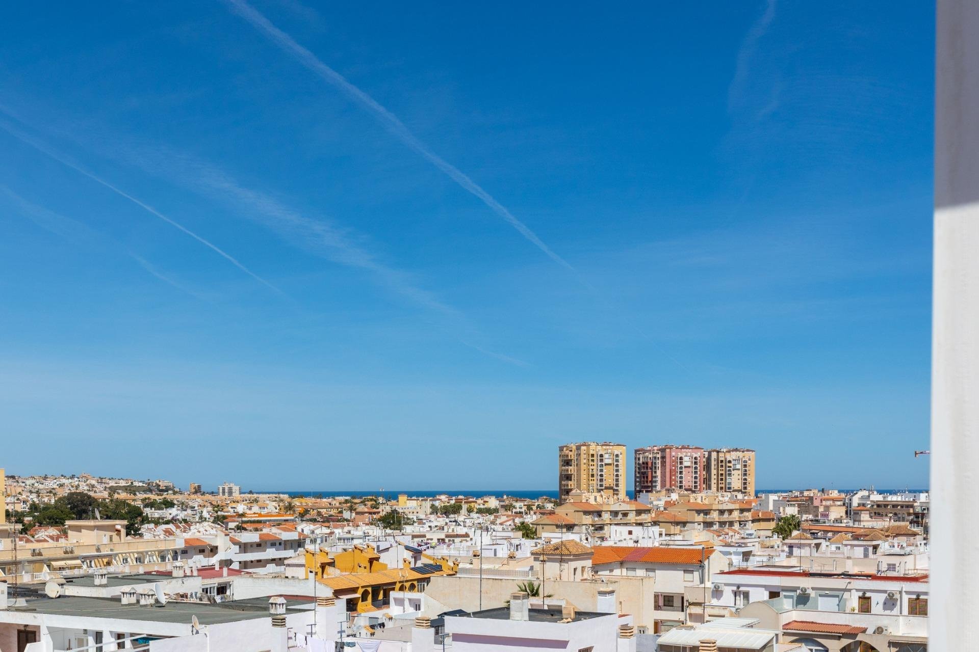 Resale - Apartament / Duplex - Torrevieja - Playa del Cura