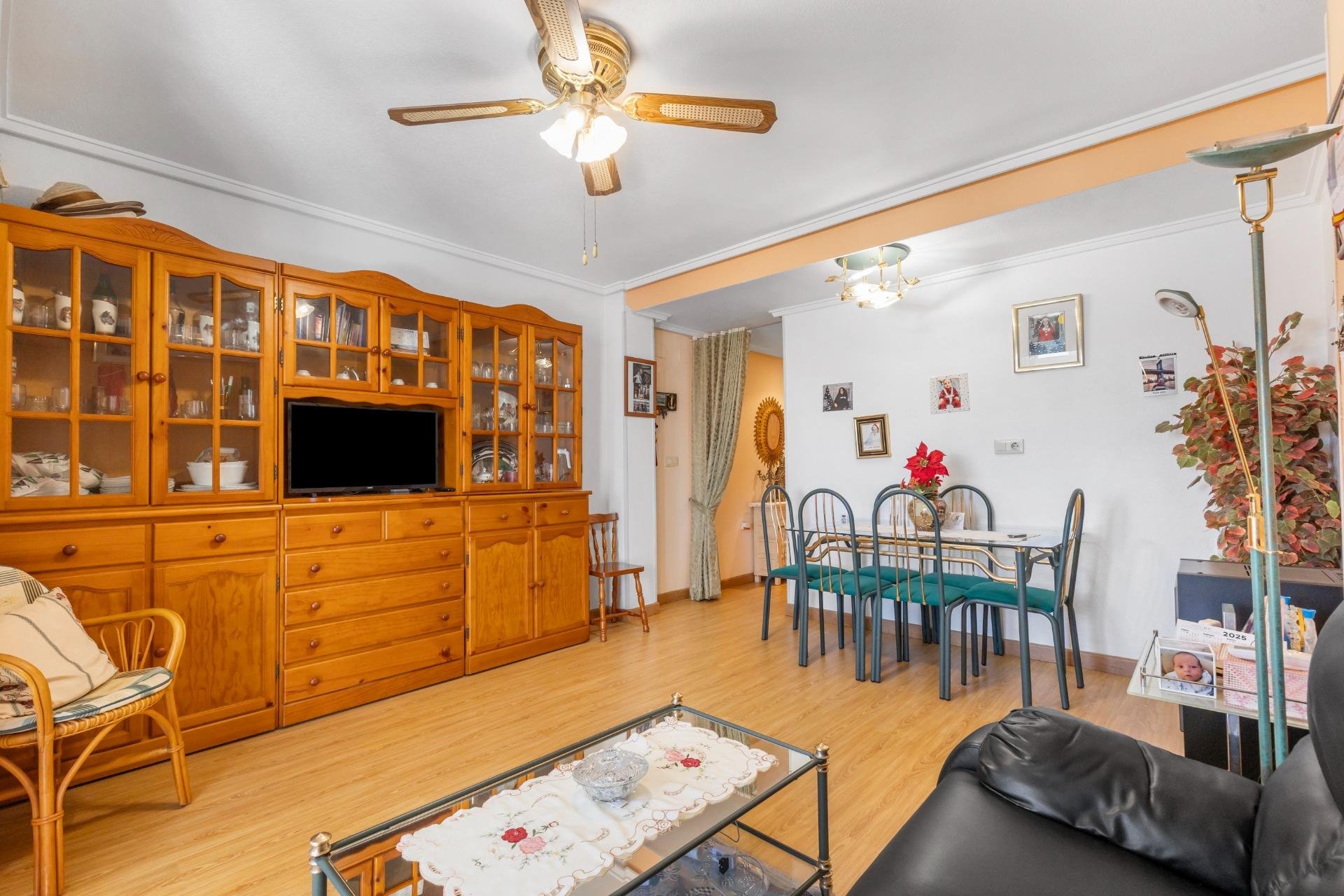 Resale - Apartament / Duplex - Torrevieja - Playa del Cura