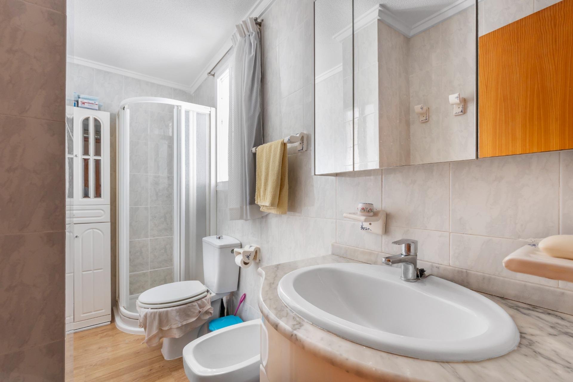 Resale - Apartament / Duplex - Torrevieja - Playa del Cura