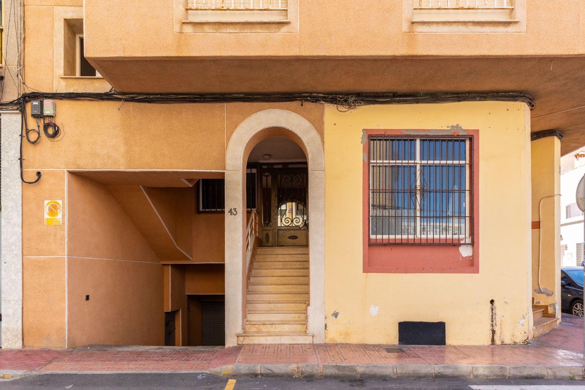 Resale - Apartament / Duplex - Torrevieja - Playa del Cura