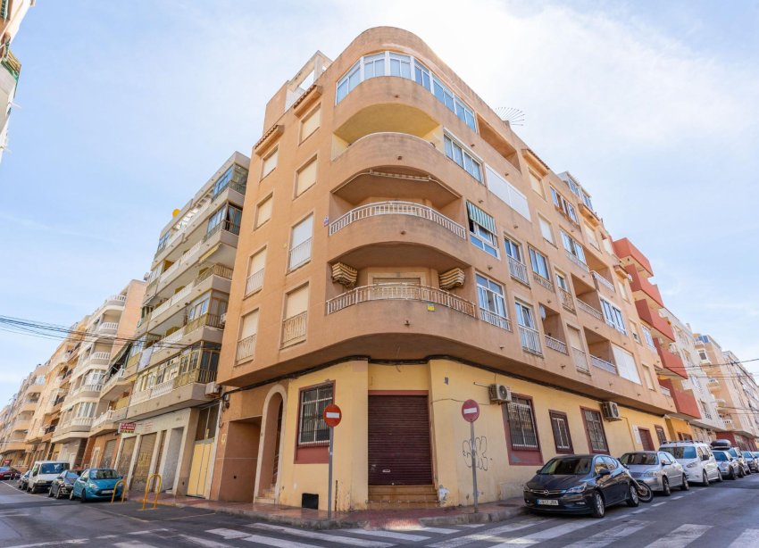 Resale - Apartament / Duplex - Torrevieja - Playa del Cura