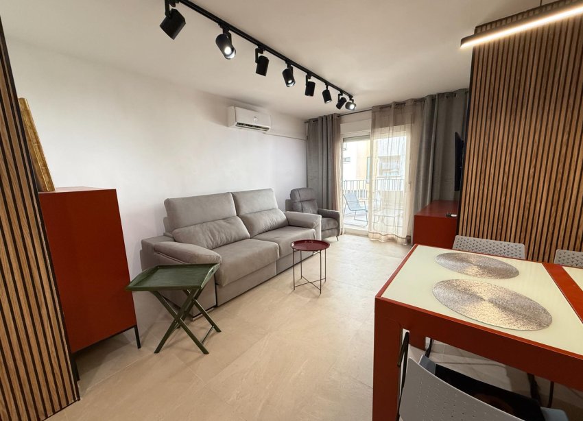 Resale - Apartament / Duplex - Torrevieja - Playa del Cura