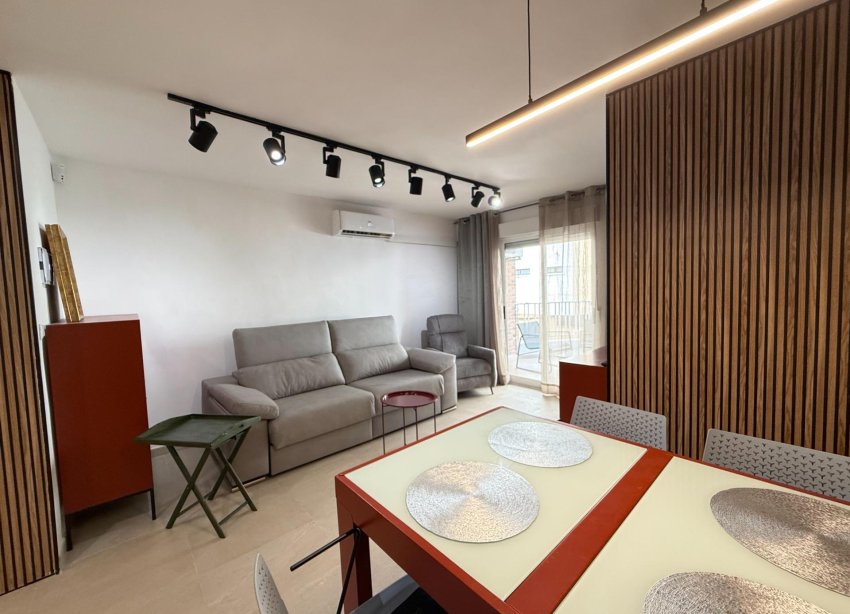 Resale - Apartament / Duplex - Torrevieja - Playa del Cura