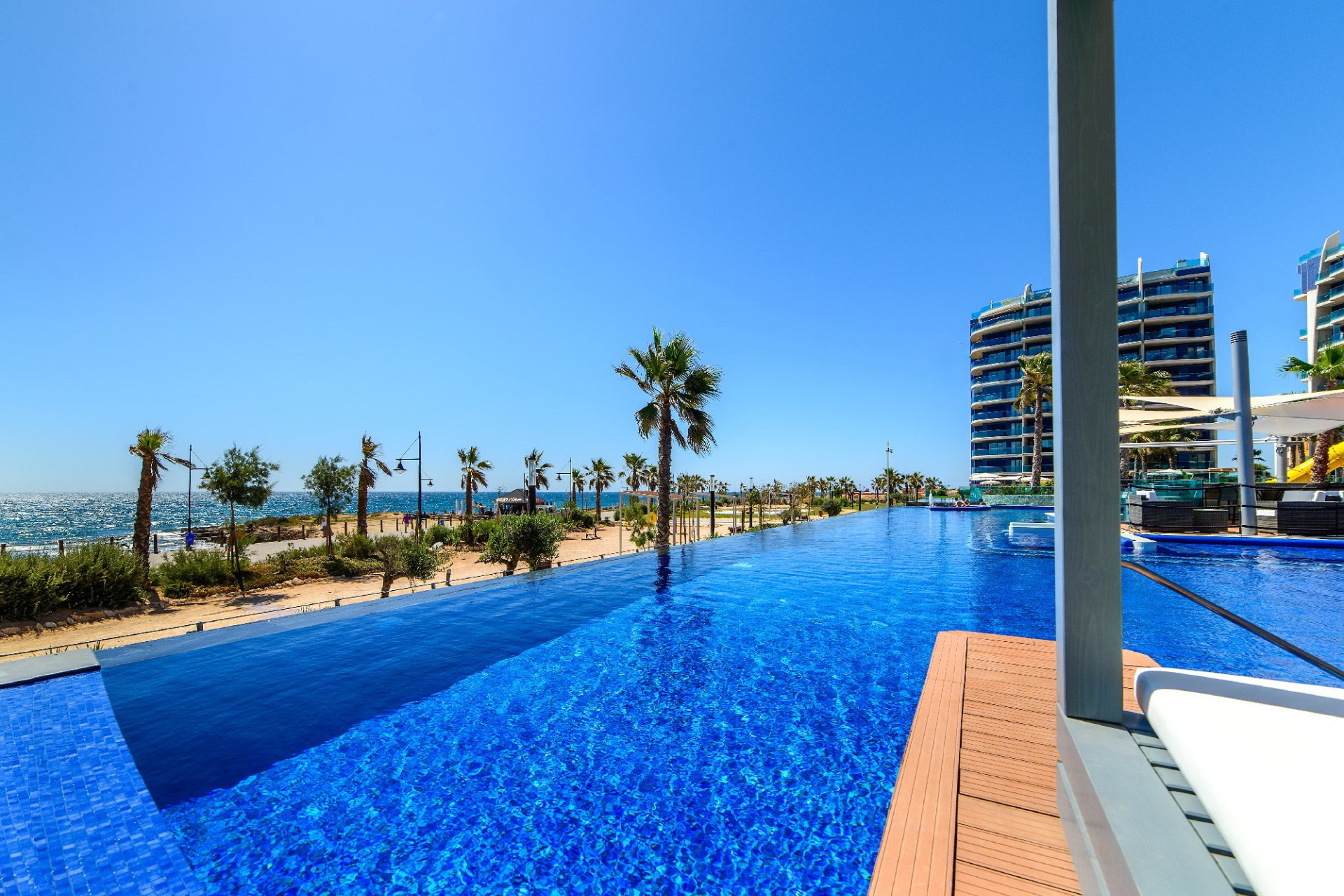 Resale - Apartament / Duplex - Torrevieja - Punta Prima