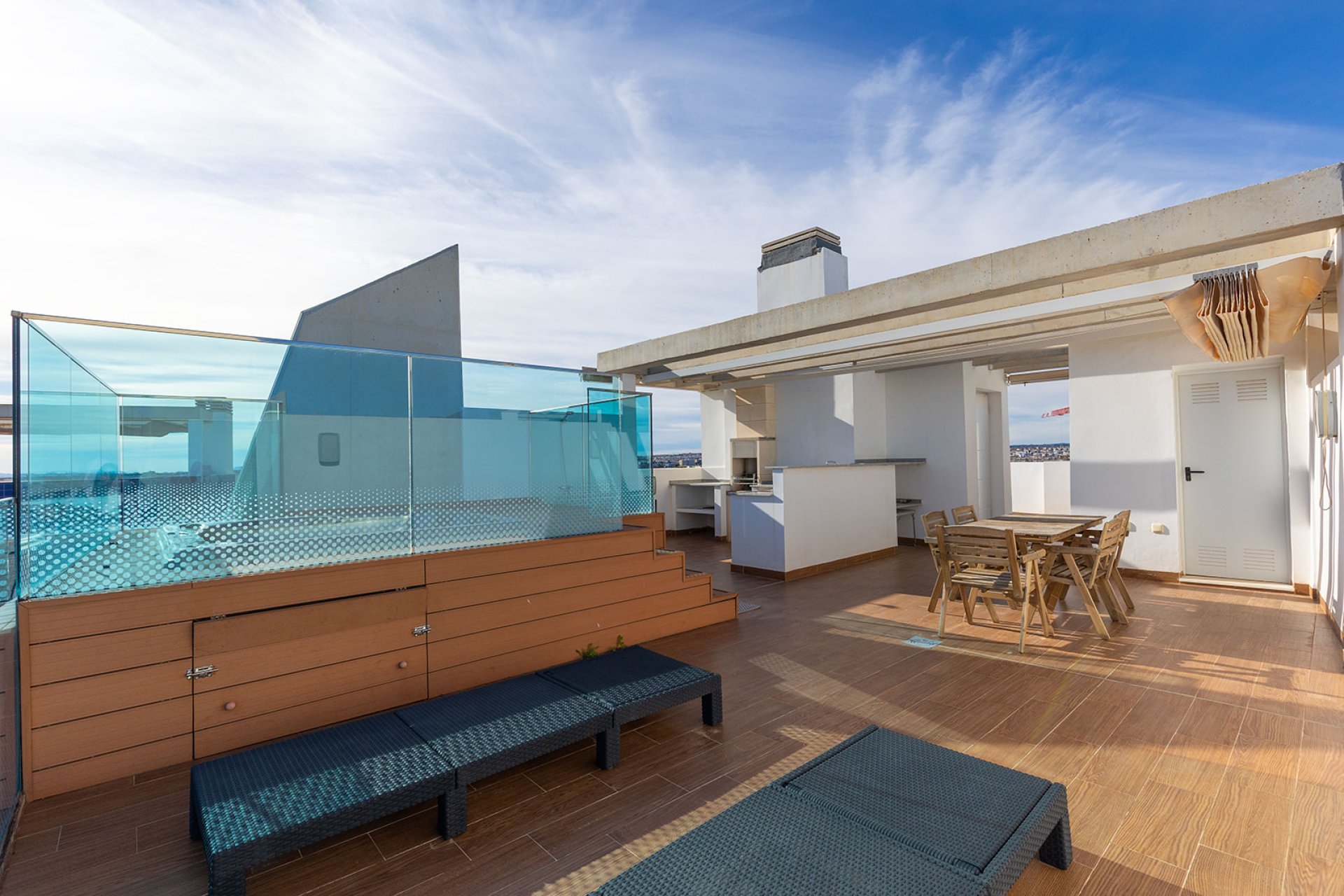 Resale - Apartament / Duplex - Torrevieja - Punta Prima