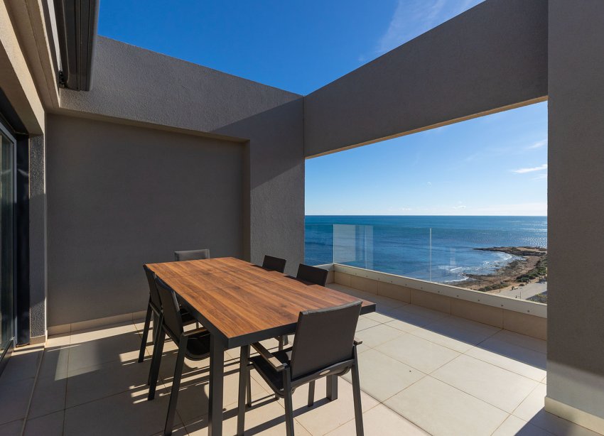 Resale - Apartament / Duplex - Torrevieja - Punta Prima