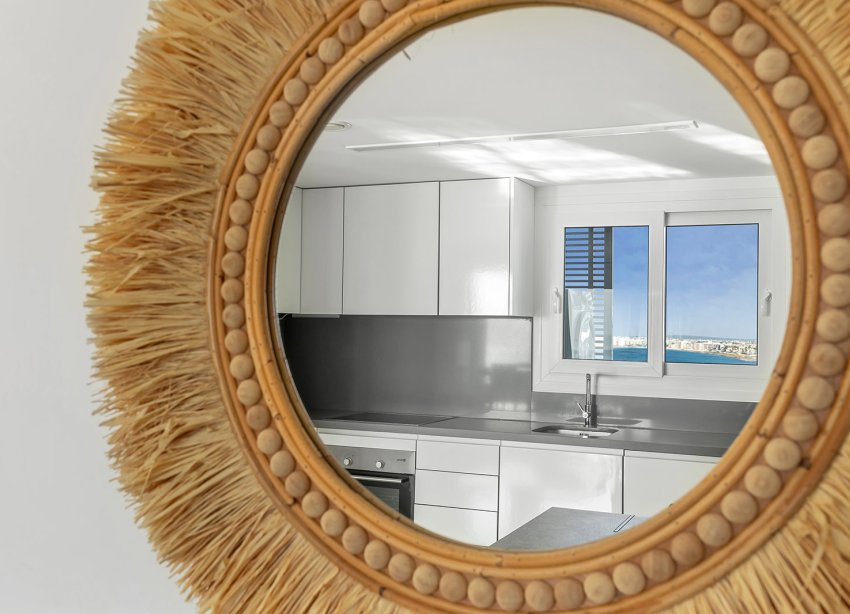 Resale - Apartament / Duplex - Torrevieja - Punta Prima