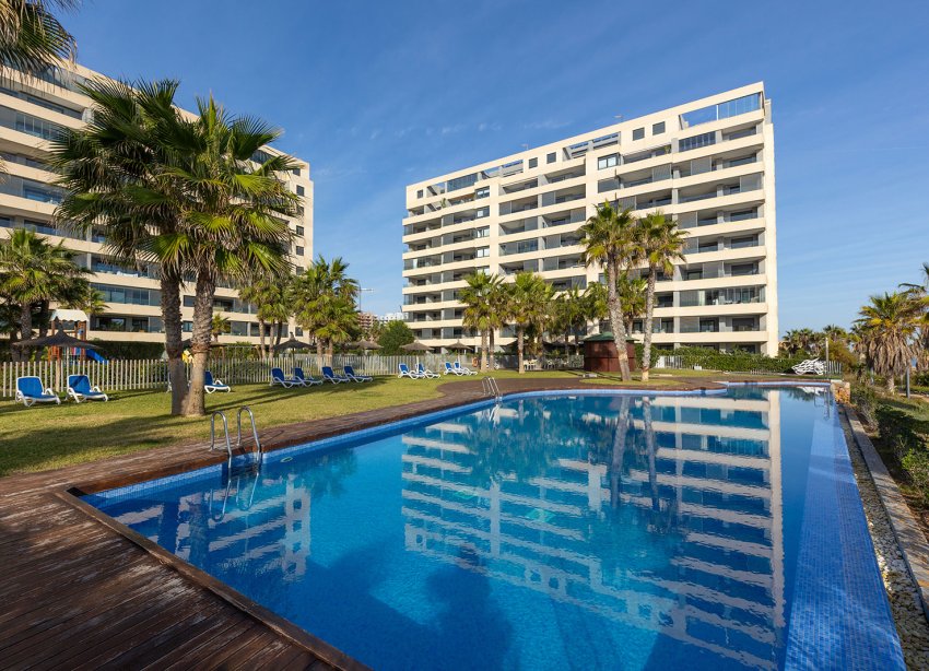 Resale - Apartament / Duplex - Torrevieja - Punta Prima