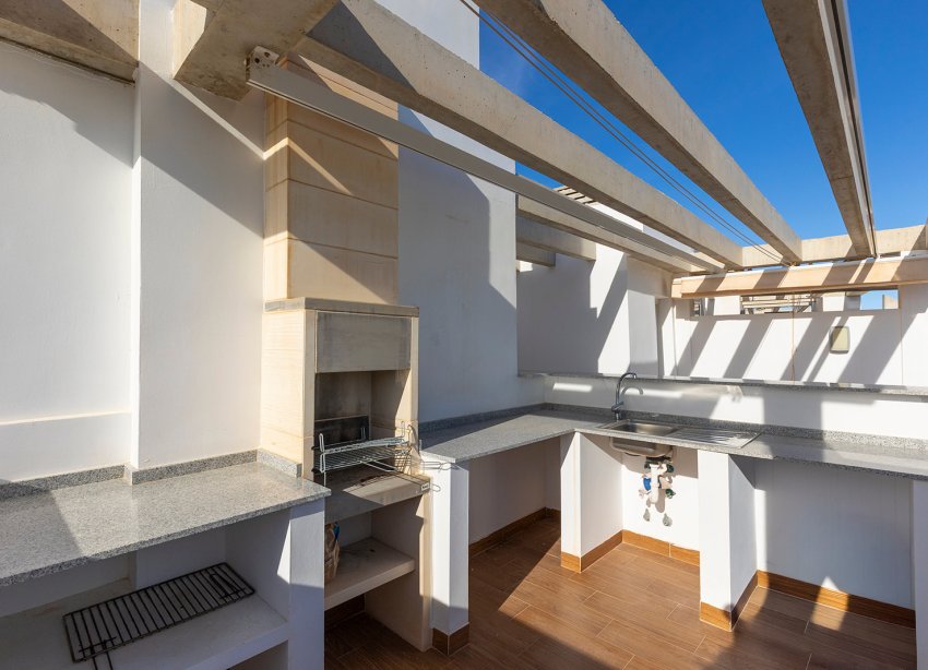 Resale - Apartament / Duplex - Torrevieja - Punta Prima