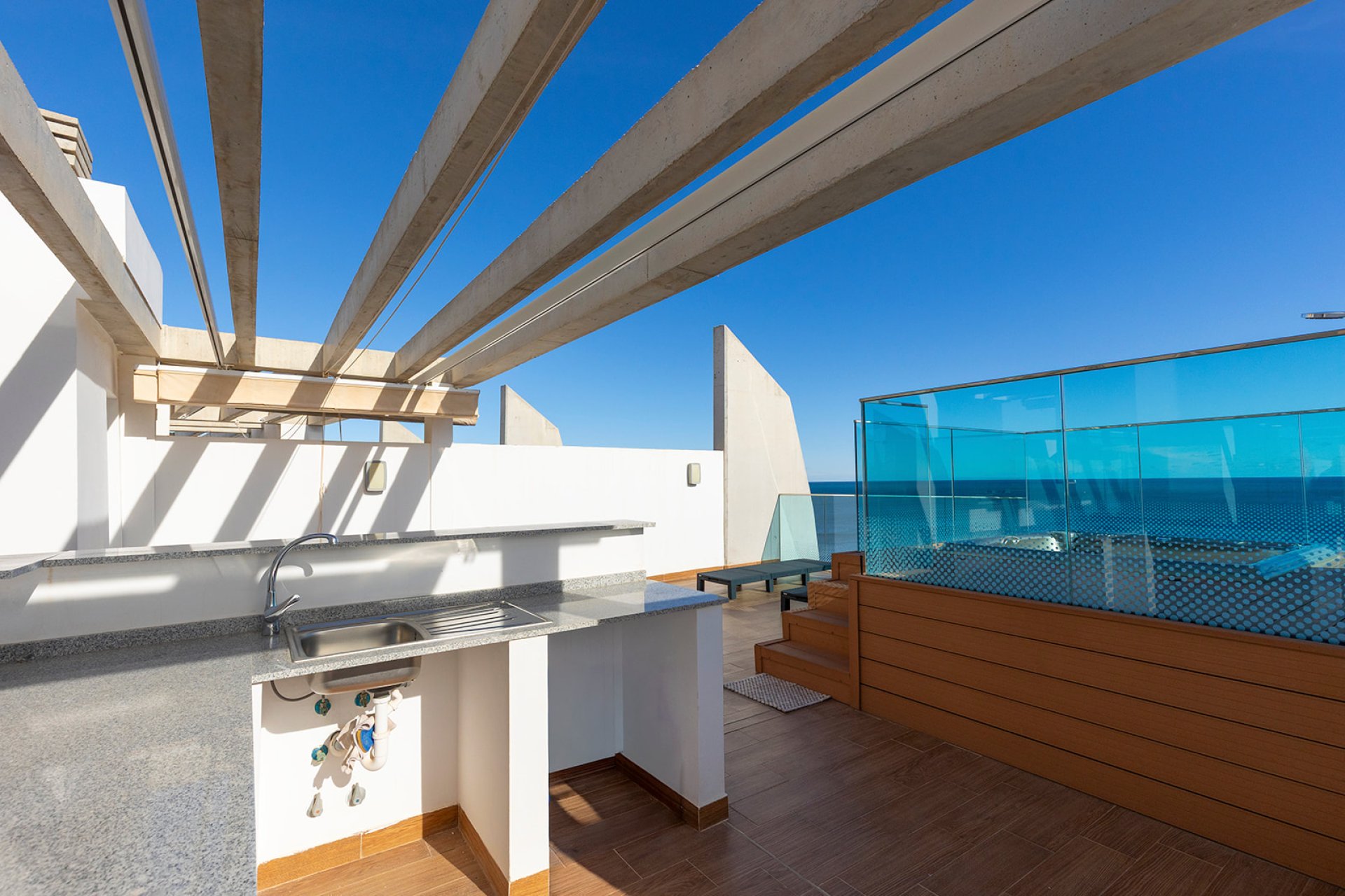 Resale - Apartament / Duplex - Torrevieja - Punta Prima