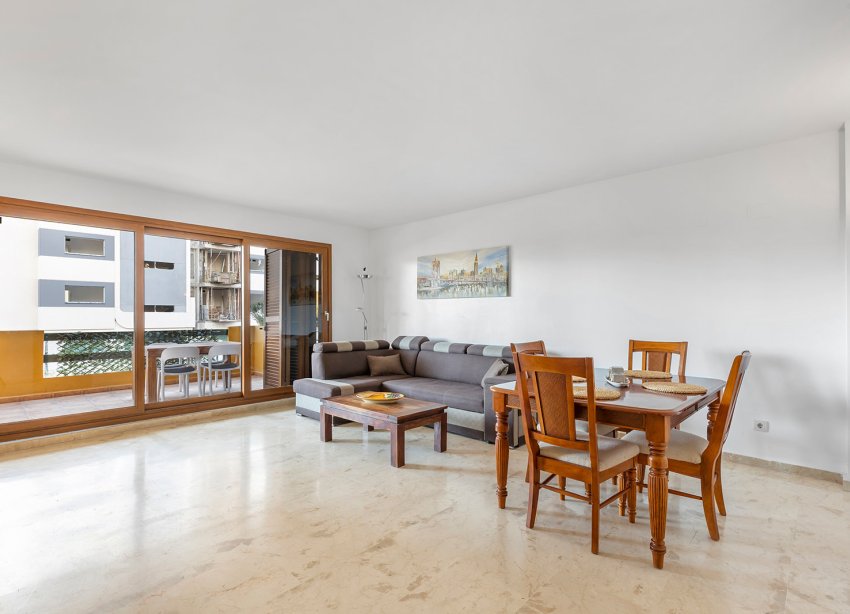 Resale - Apartament / Duplex - Torrevieja - Punta Prima